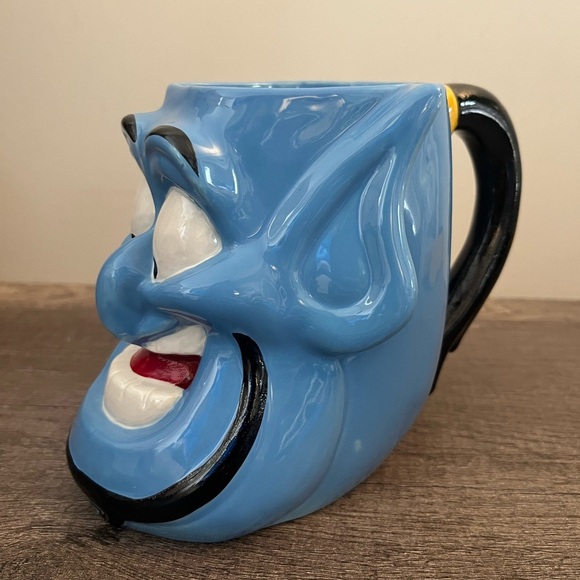 DISNEY Aladdin Genie Mug - Picture 1 of 7